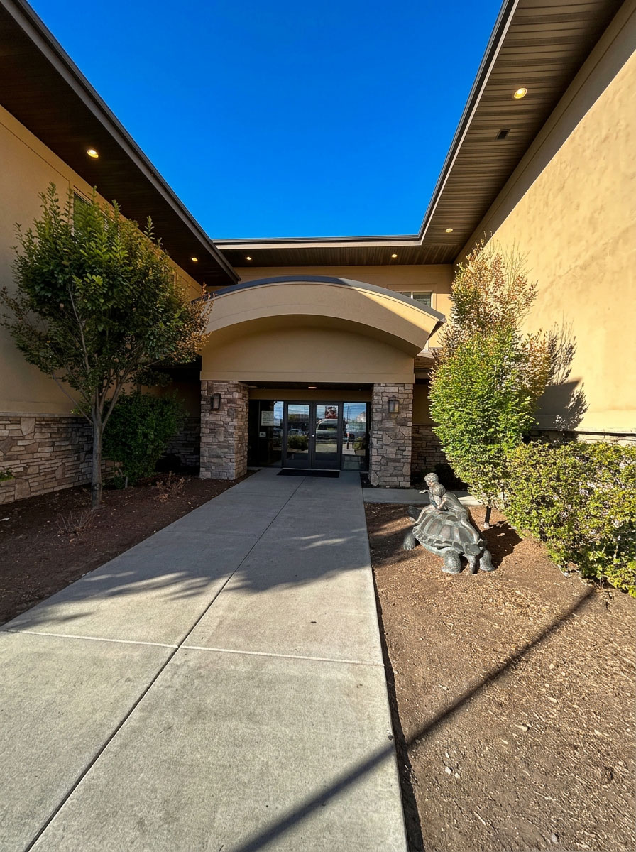 Food & Care Coalition 36,000 square foot facility opened in 2009